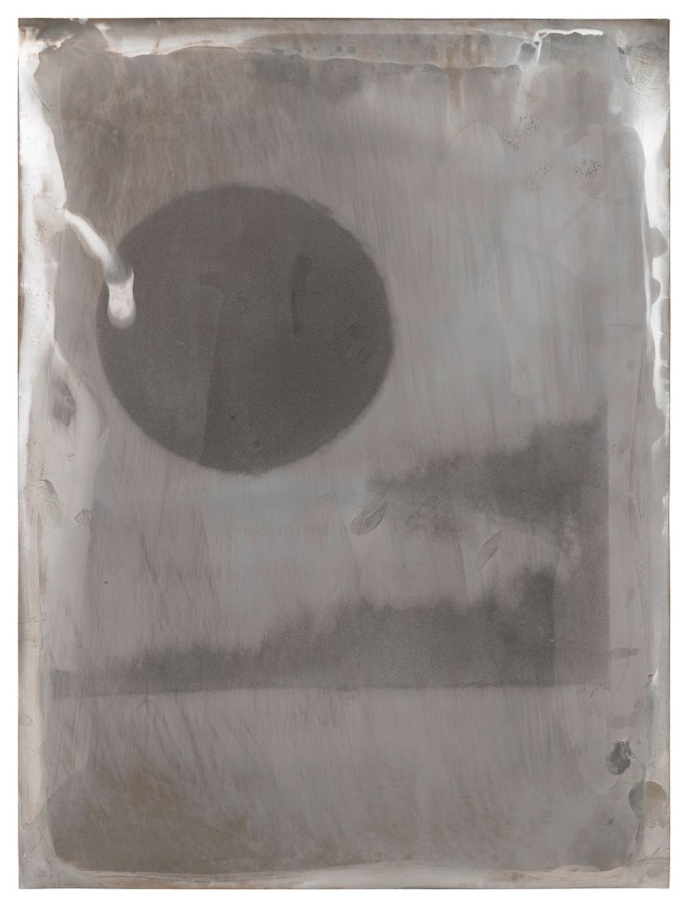 Jeff Cowen, Untitled, (W-Series), 40 x 30 cm, Silver Gelatin Print, 2017